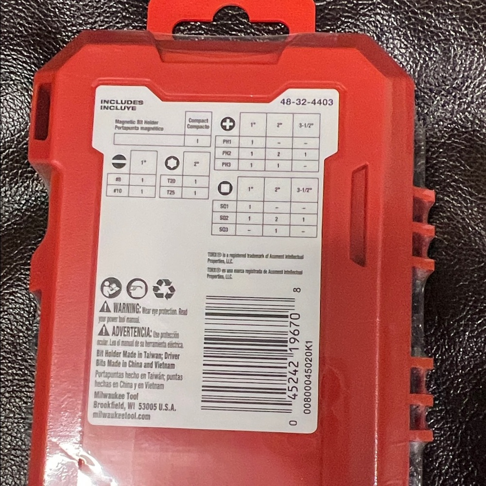 Milwaukee Red Shockwave Impact Bit Set - Picture 2 of 4